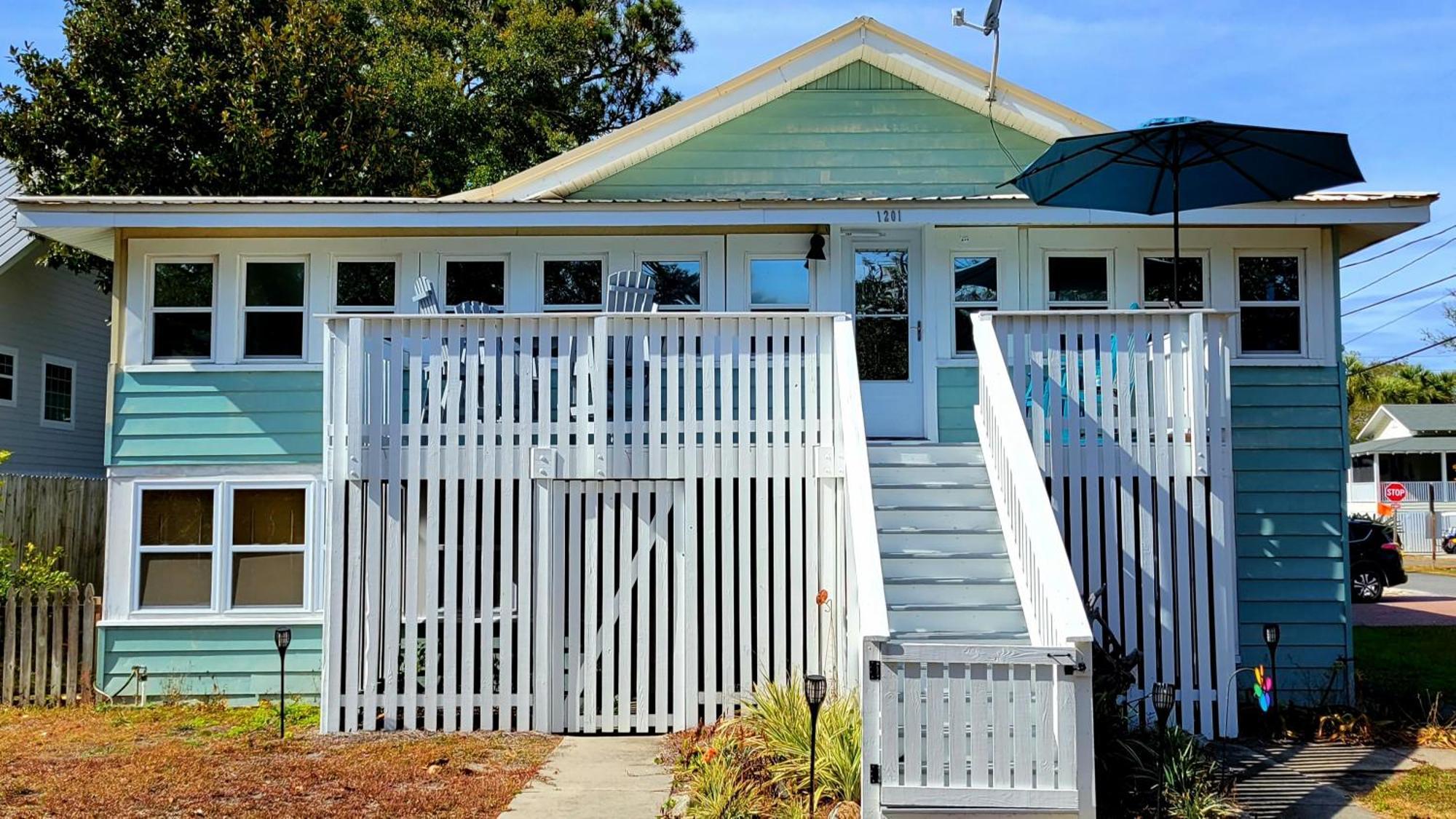 1201 Lovell Avenue By Tybee Beach Vacation Rentals Тайби Айлънд Екстериор снимка