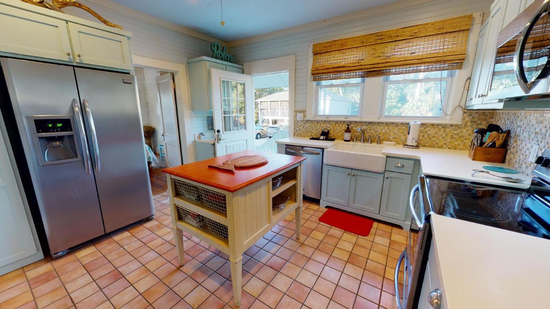 1201 Lovell Avenue By Tybee Beach Vacation Rentals Тайби Айлънд Екстериор снимка