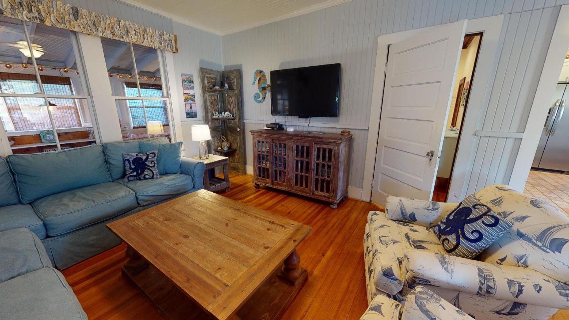 1201 Lovell Avenue By Tybee Beach Vacation Rentals Тайби Айлънд Екстериор снимка